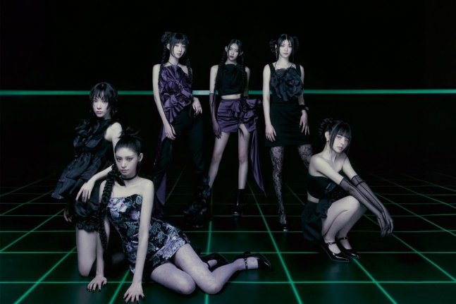 EVERGLOW quitte Yuehua Entertainment : fin du contrat d'exclusivité en juin 2025