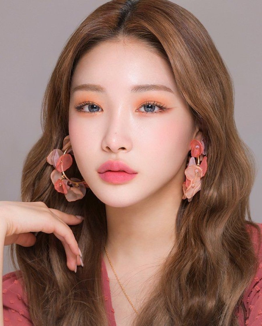 CHUNG HA