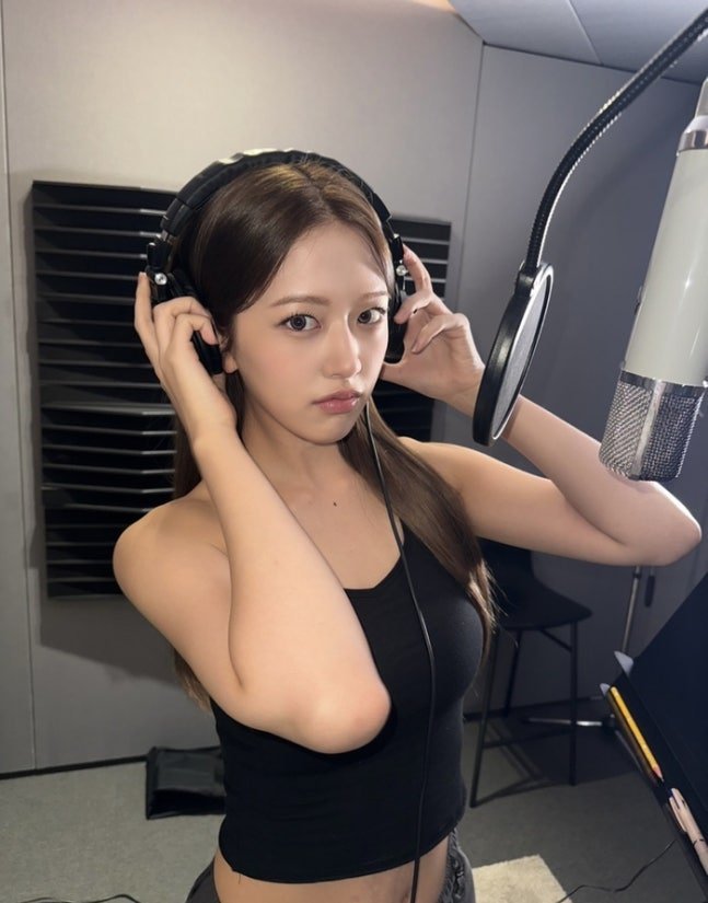 IVE : An Yujin impressionne avec sa reprise de "Golden" et un look audacieux en studio
