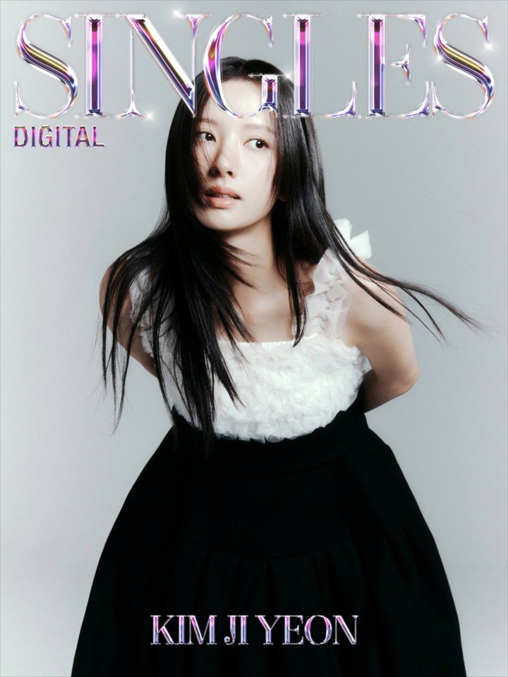 Kim Ji-yeon en couverture du magazine « Singles »
