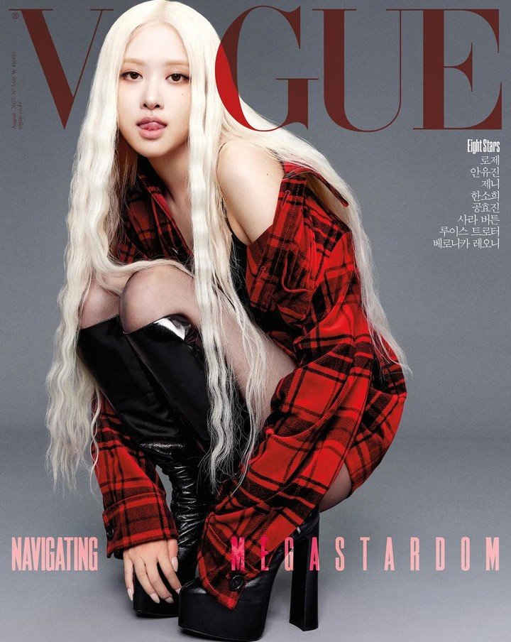 Rosé (BLACKPINK) : Aura et Charisme dans un Shooting Stylé en Blond Platine