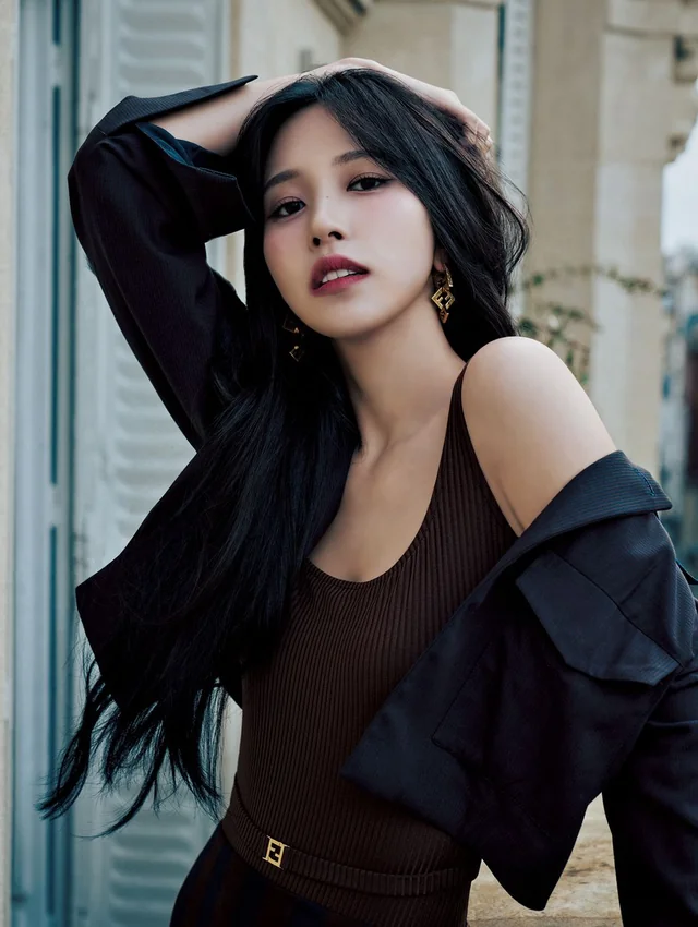 Mina (TWICE)