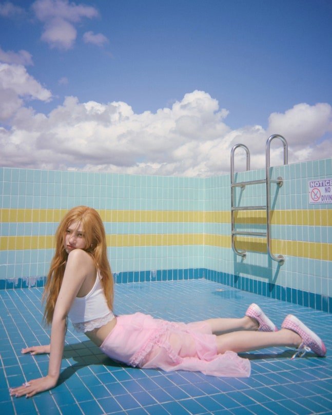 Joy de Red Velvet sort "Love Splash!" pour rafraîchir l'été
